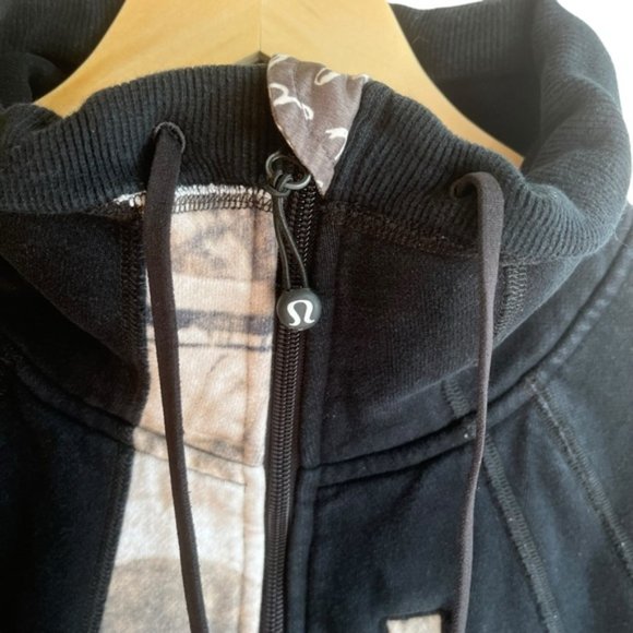 Lululemon Jacket Size 12 Black High Collar - Picture 6 of 15